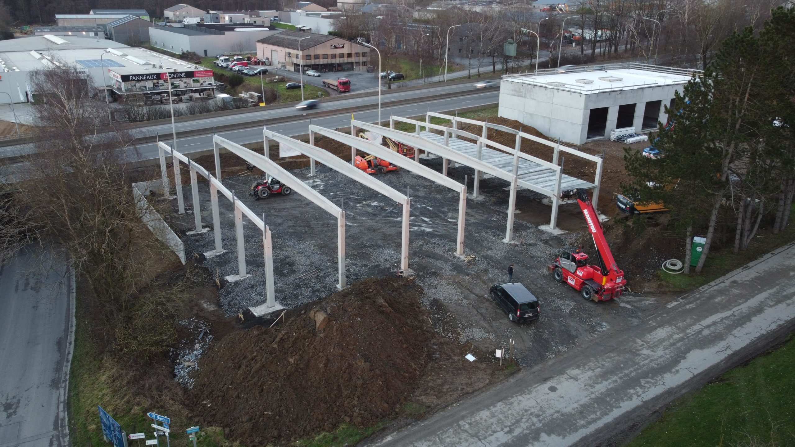 Hall préfabriqué à Assesse